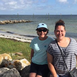 Meet your Posher, Lori